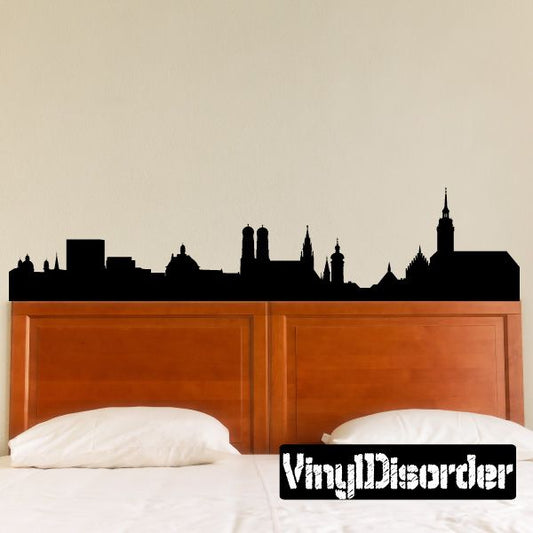 City skyline wall decal with Munich Germany silhouette, black