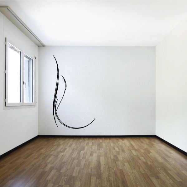 Black curved pinstripe vinyl decal on wall, sweeping C-shaped line