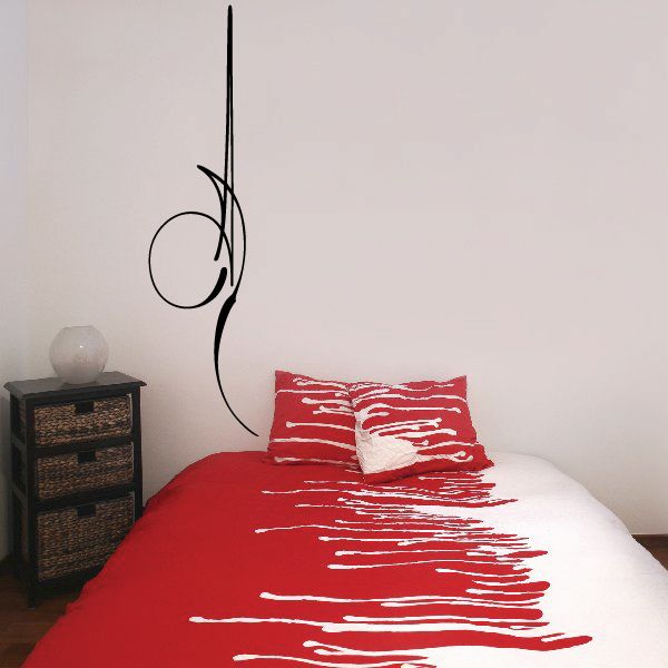 Vehicle pinstripe vinyl decal with curved outline and red stripe lines