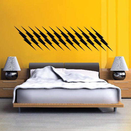 Vehicle pinstripe vinyl decal with black lightning bolt pattern wall sticker