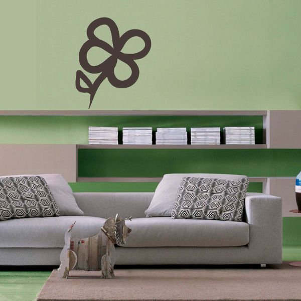 Floral damask wall decal with black three-petal flower design