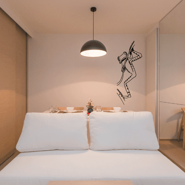 Tree frog wall decal, hanging frog silhouette in black line art