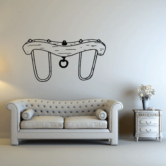 Horse sling harness wall decal with outlined horse harness and ring center