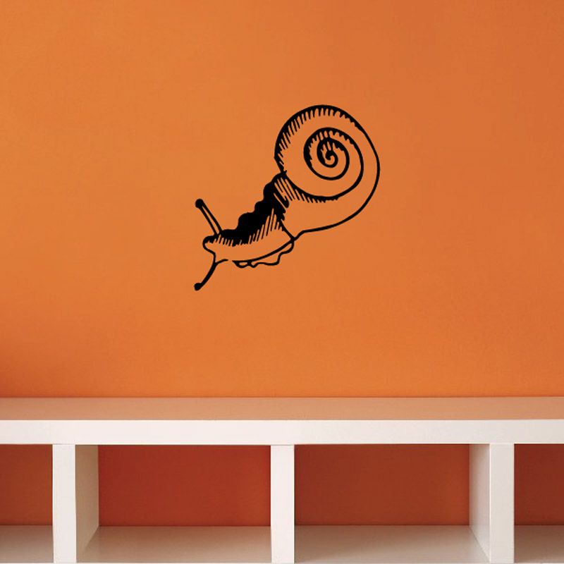 Black line snail decal with swirled shell and long antennae