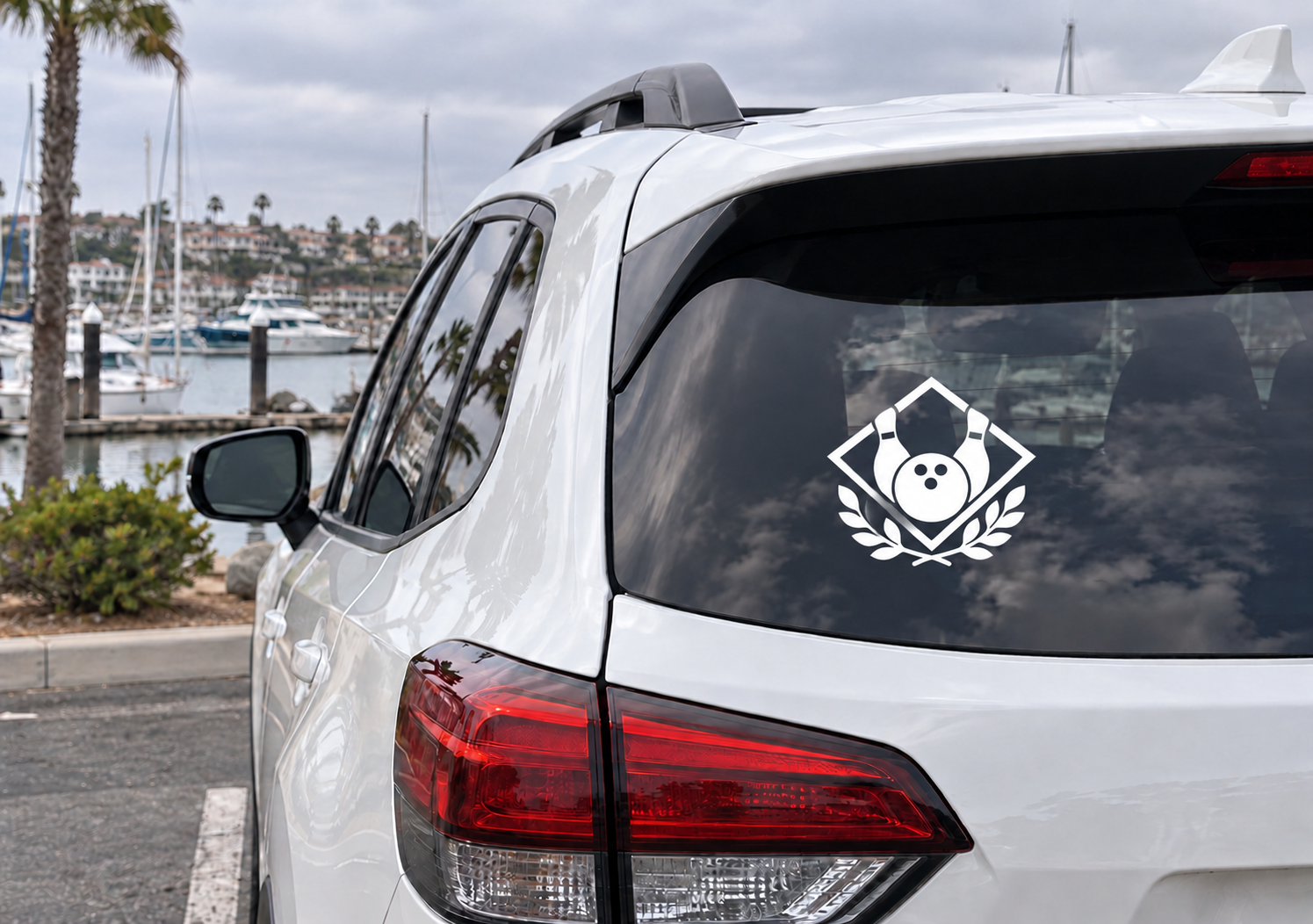 Bowling laurel diamond vinyl decal with bowling ball and pins icon on car window