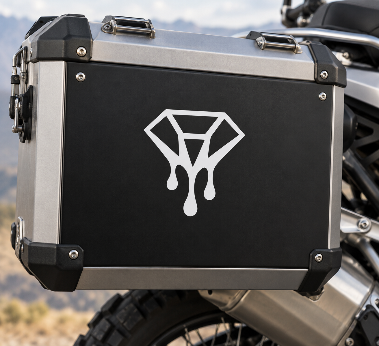 DiamondCX002 — Diamond Drip; illustrative application of the exact PDF artwork