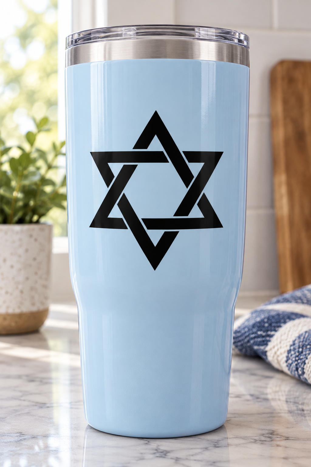 Hanukkah vinyl decal of Star of David on light blue tumbler