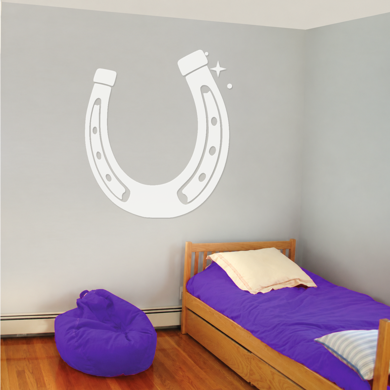White grooved horseshoe wall decor with six nail holes and compass diamond accent