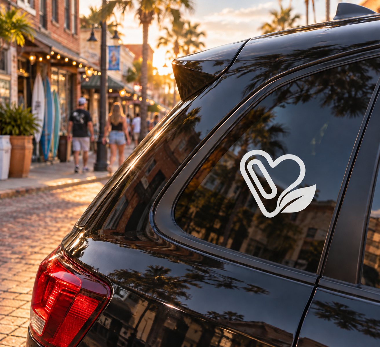 Heart vinyl decal shaped like a paperclip with leaf detail, white outline