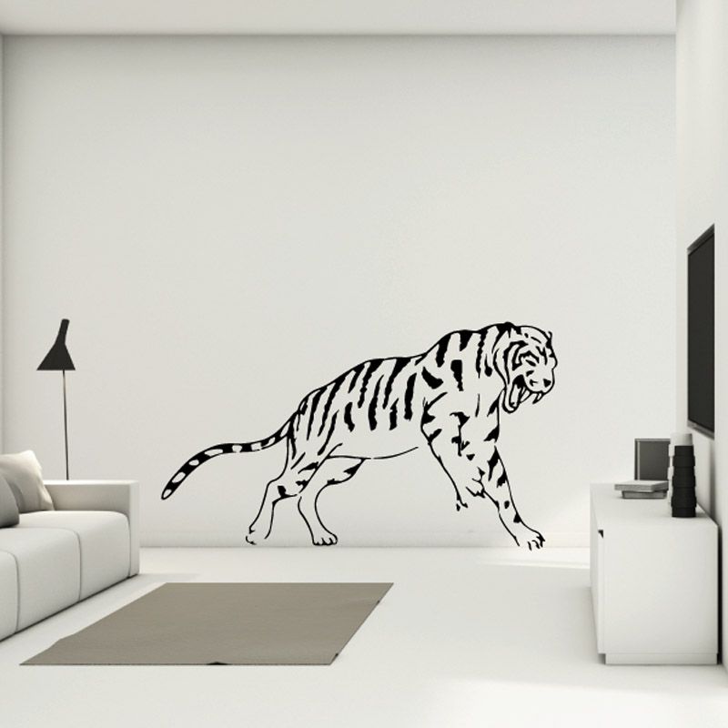 Image of Aggressive Tiger Attack Decal