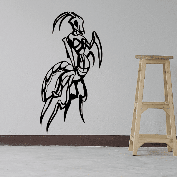 Praying mantis decal with bold black outline, detailed wings and legs