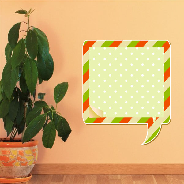 Green speech bubble sticker with dotted fill and striped frame