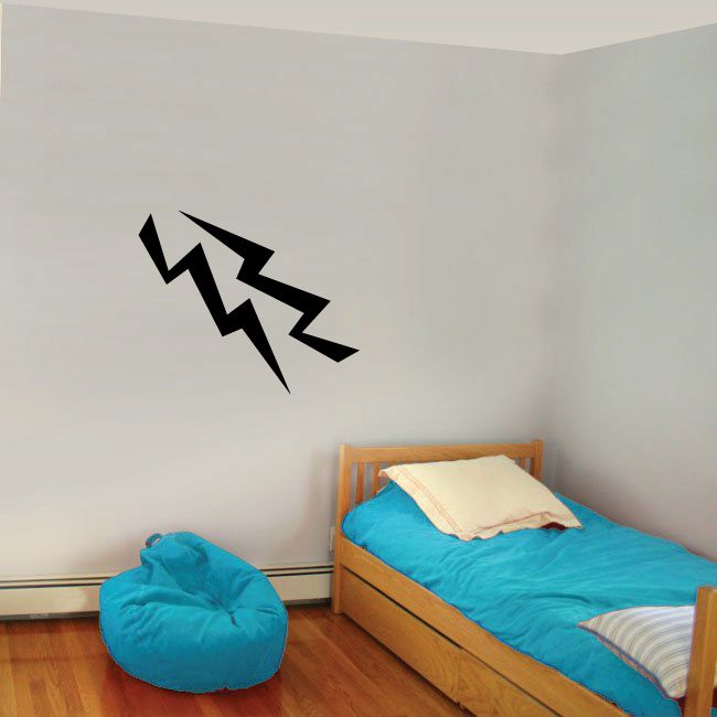 Lightning bolt wall decal, black zigzag design