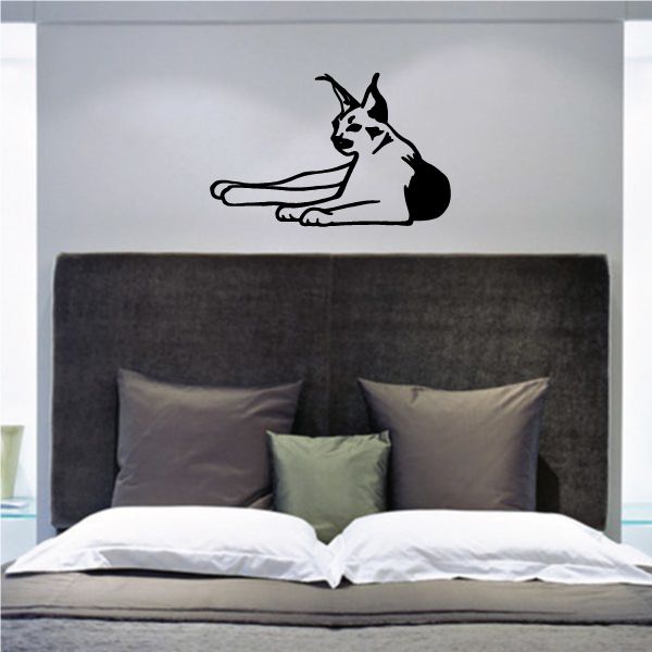 Image of Reclining Lynx Decal