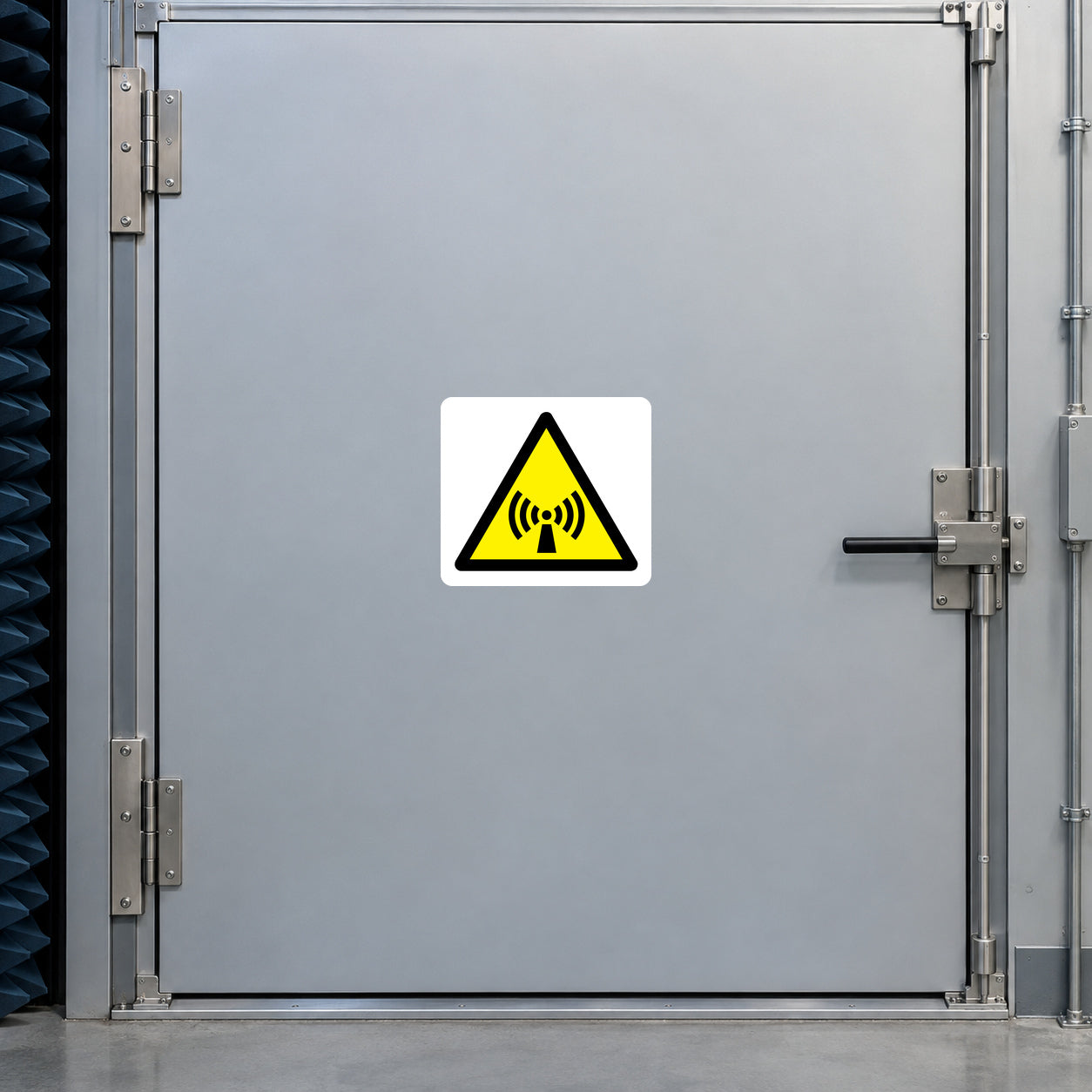 WiFi warning sticker: white square with yellow triangle and black WiFi signal icon