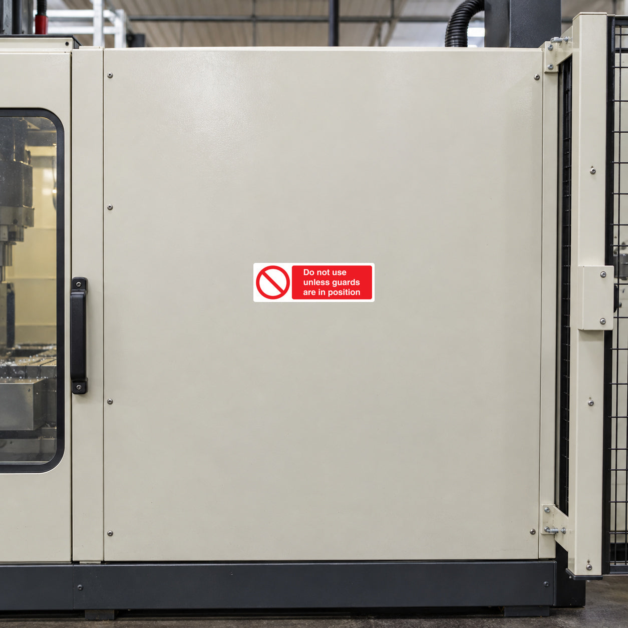 Rectangular safety warning sticker with red prohibition icon and text on white background