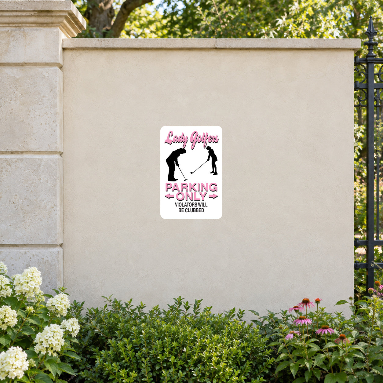 Square fun sign sticker with golf silhouettes and “Parking Only” text