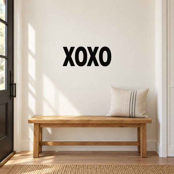 XoXo decal with XOXO lettering