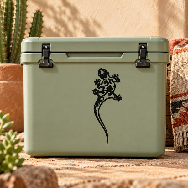 Black tribal gecko decal on front of light green storage box