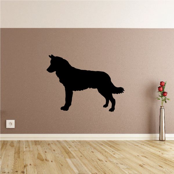 Image of Alert Alaskan Malamute Decal