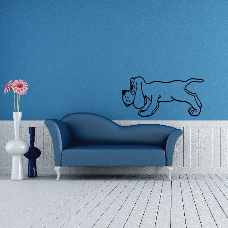 Cartoon pointing dog wall decal with outline design