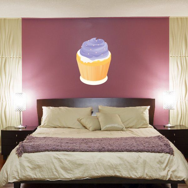 Cupcake wall sticker with purple frosting and yellow base