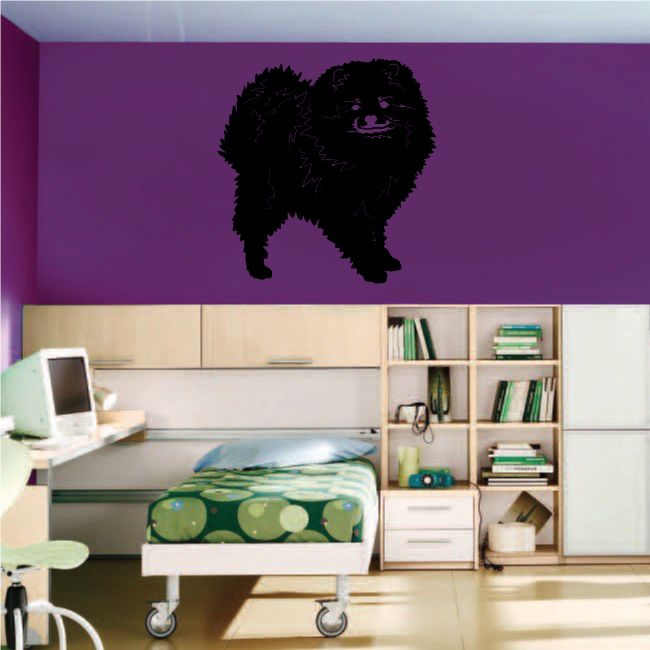 Happy Pomeranian decal showing a black dog silhouette with smiling face