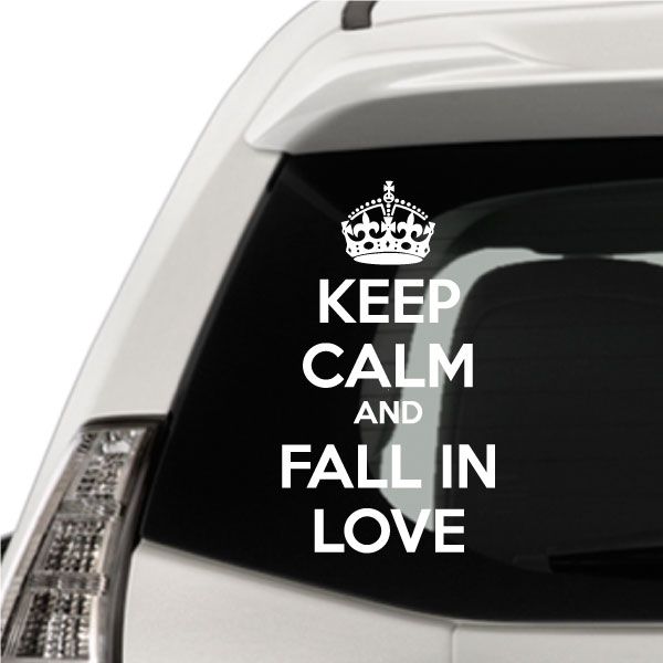 Vinyl wall decal with crown and text: KEEP CALM AND FALL IN LOVE