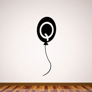 Letter Q balloon decal with black balloon and white outlined Q, includes small string