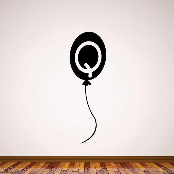Letter Q balloon decal with black balloon and white outlined Q, includes small string