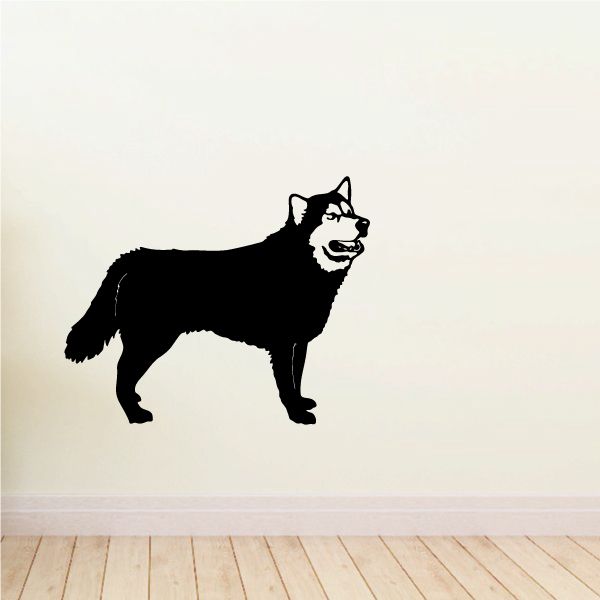 Light-faced Alaskan Malamute vinyl decal, black dog with light muzzle
