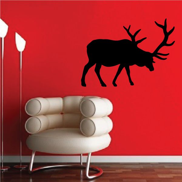 Image of Lowered Head Bull Elk Decal