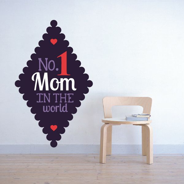 Scalloped diamond Mother's Day sticker with No.1 Mom in the world text and red hearts