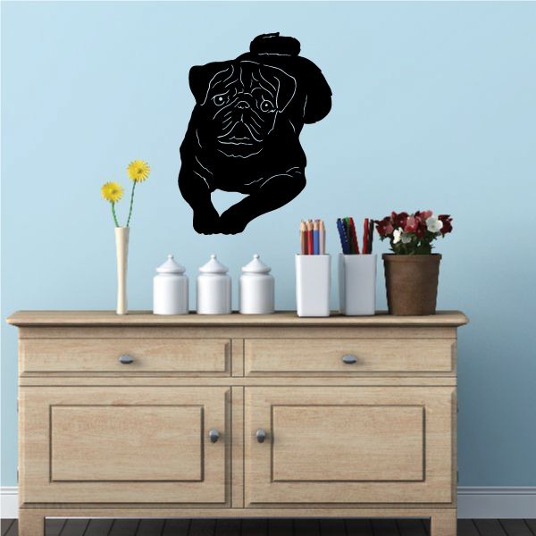 Resting pug decal in black, sitting dog face with folded paws