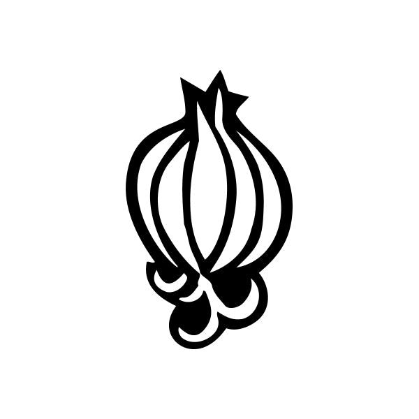 Onion decal featuring a black line-art onion with layered bulb detail