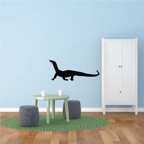 Image of Slim Lizard Looking Up Decal