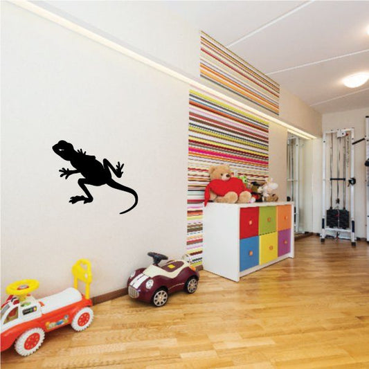 Image of Sprawled Lizard Decal